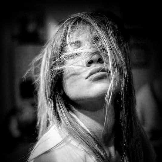  goodevening ... more monochrome photography at http://bnw.alahay.org