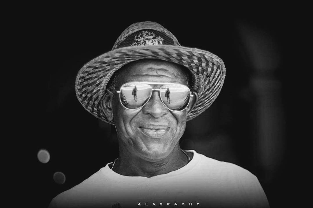 You meet  yourself in every person you meet ... more monochrome photography at http://bnw.alahay.org