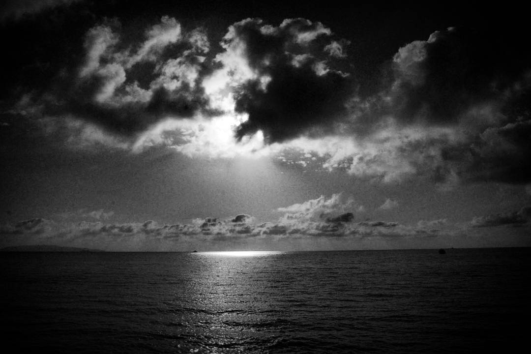 If you look carefully. The  end looks like a  begi... more monochrome photography at http://bnw.alahay.org