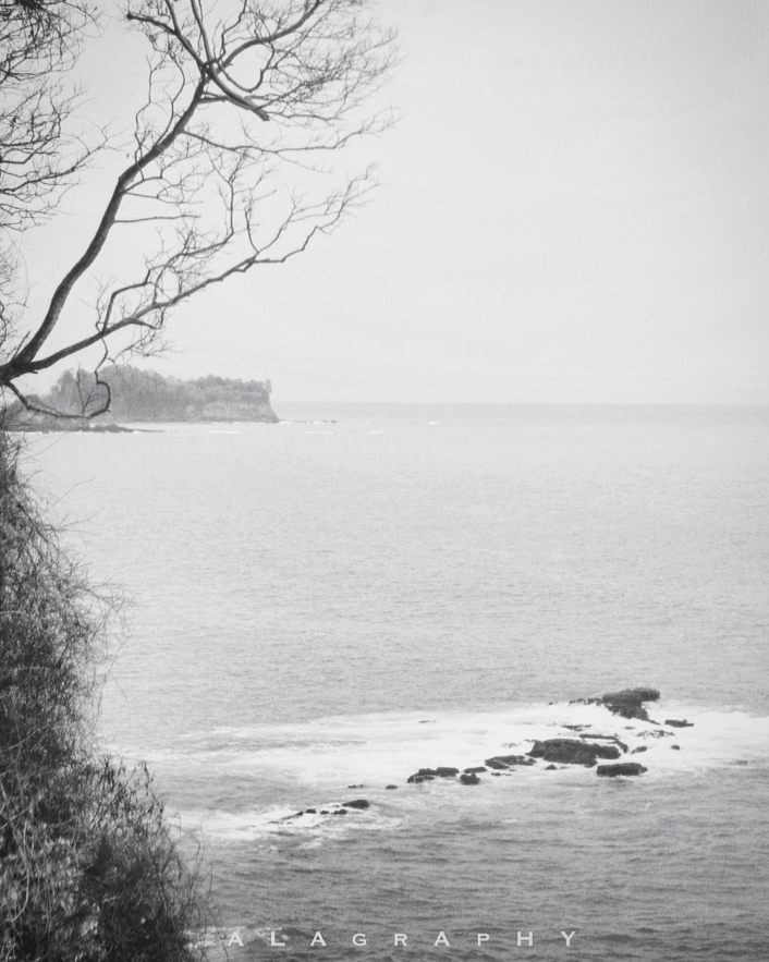 Evadez-vous dans le mystère mystique mais rappelez... more monochrome photography at http://bnw.alahay.org