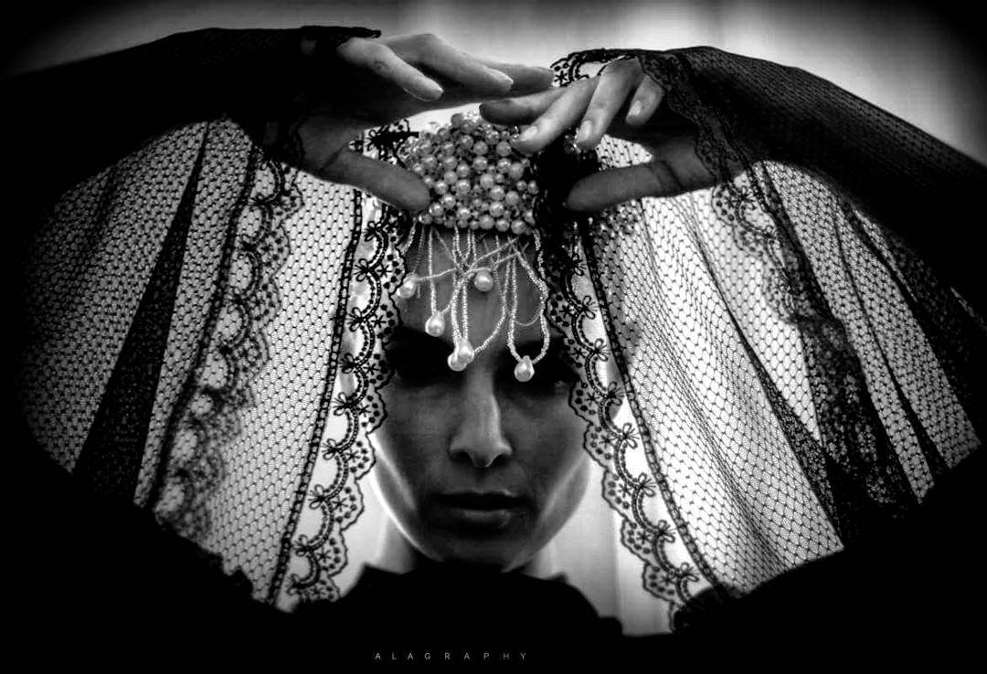  fashion  fashionblogger  fashionph  fashions fash... more monochrome photography at http://bnw.alahay.org