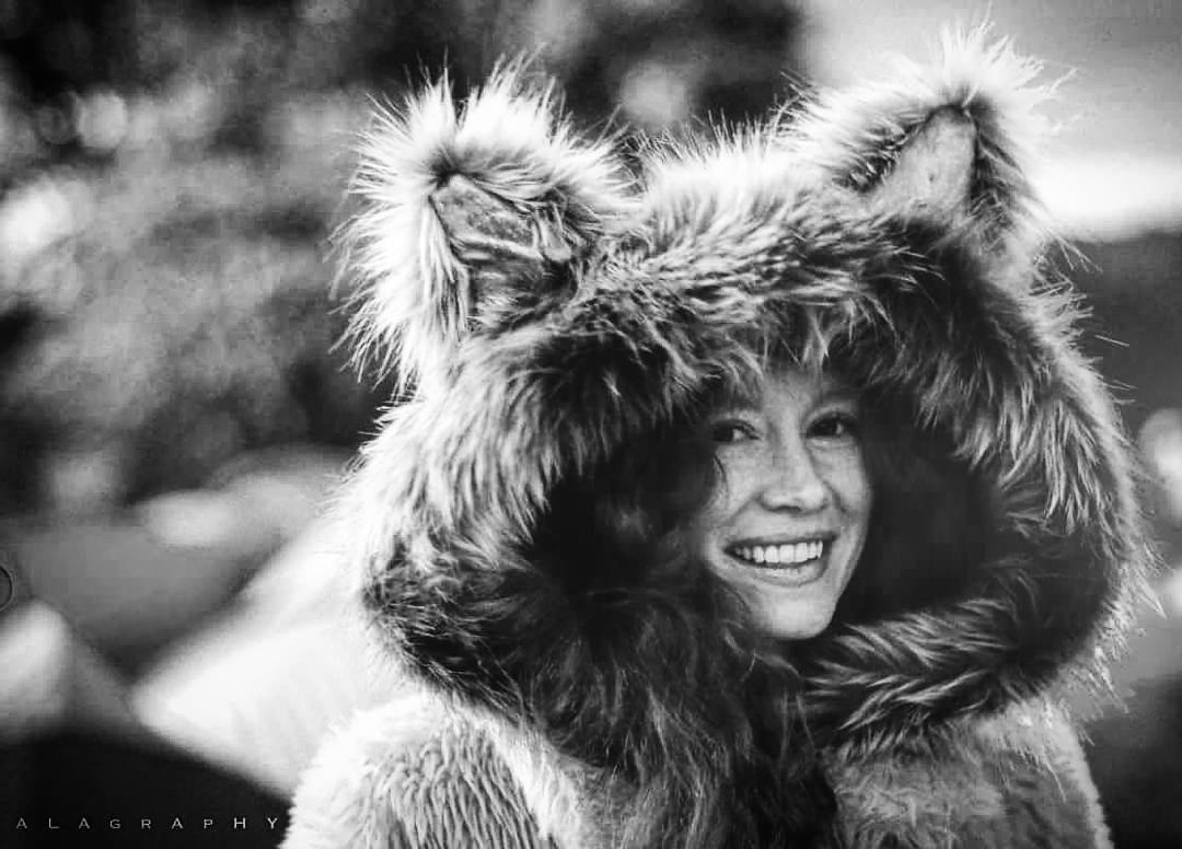  winter is back. How are you keeping  warm?  black... more monochrome photography at http://bnw.alahay.org