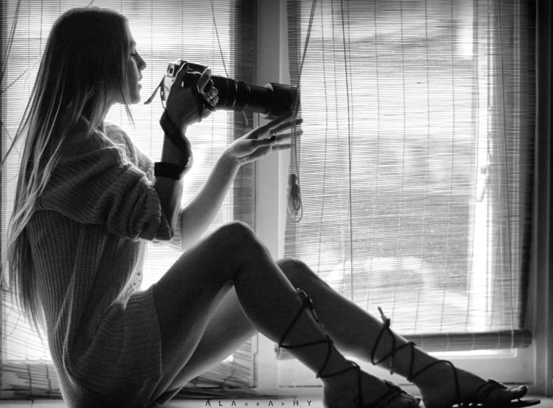 You want a photoshoot? Contact me asap. Désirez vo... more monochrome photography at http://bnw.alahay.org