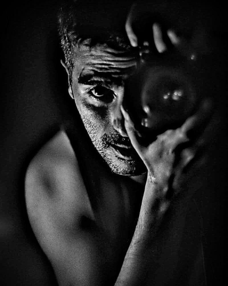 The skin of a body I used to inhabit Not alone. I ... more monochrome photography at http://bnw.alahay.org
