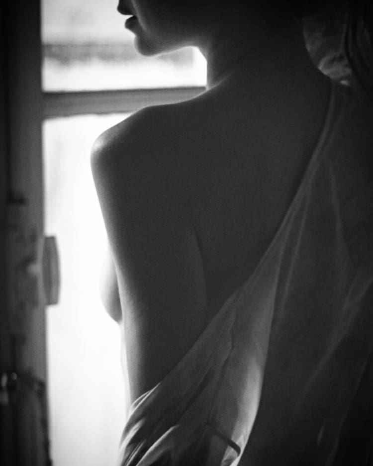 . Se riesci a tradurre la mi lingua in un bacetto ... more monochrome photography at http://bnw.alahay.org